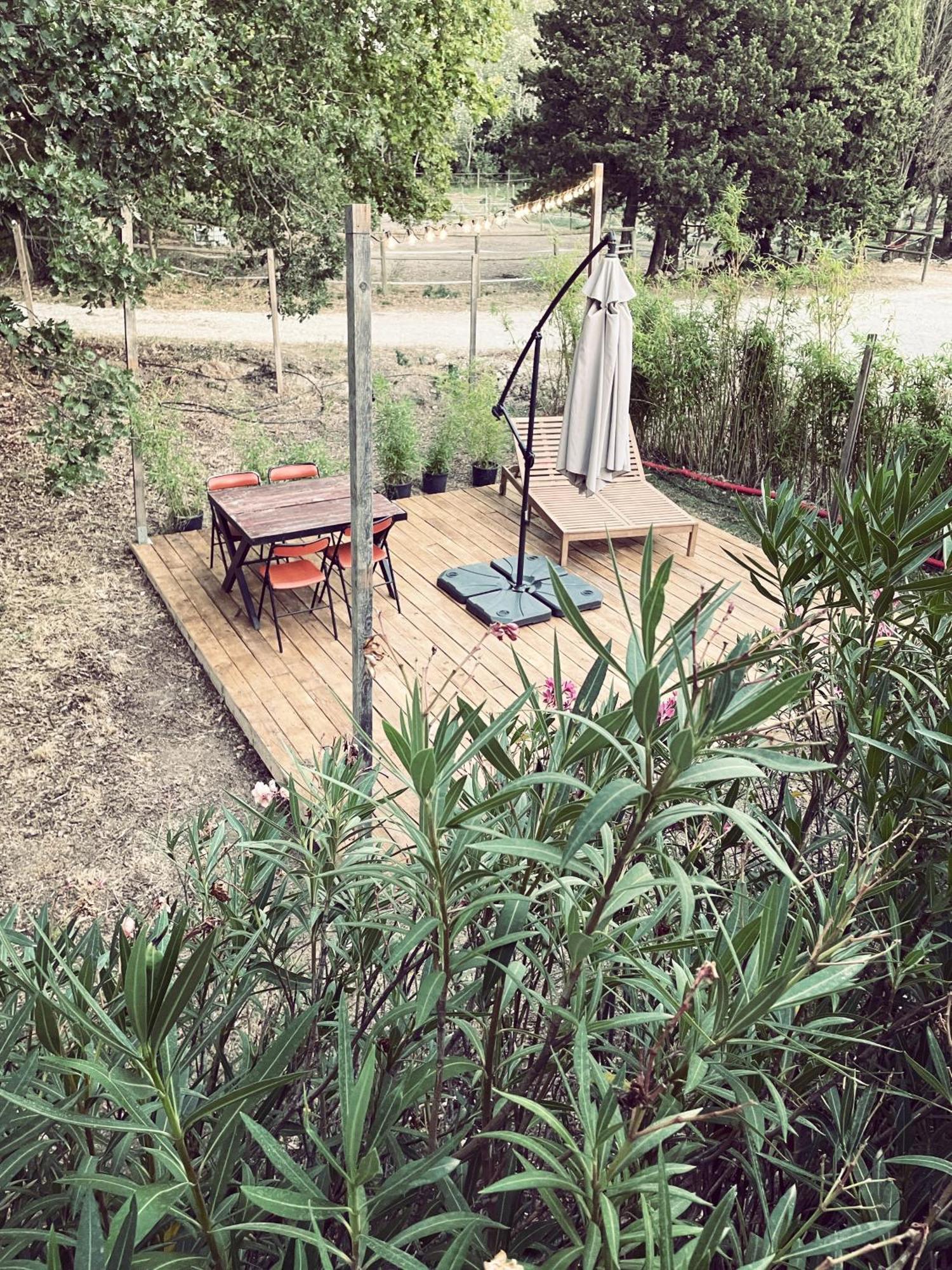 Appartement A La Campagne Л'Іль-сюр-ла-Сорг Екстер'єр фото